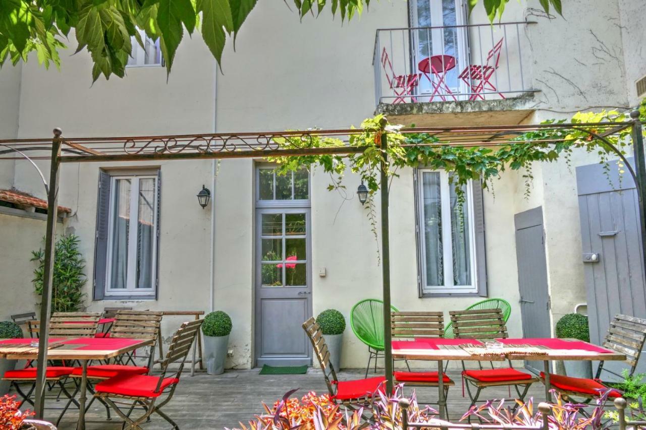 Anne De La Maison Blanche Aviñón Exterior foto